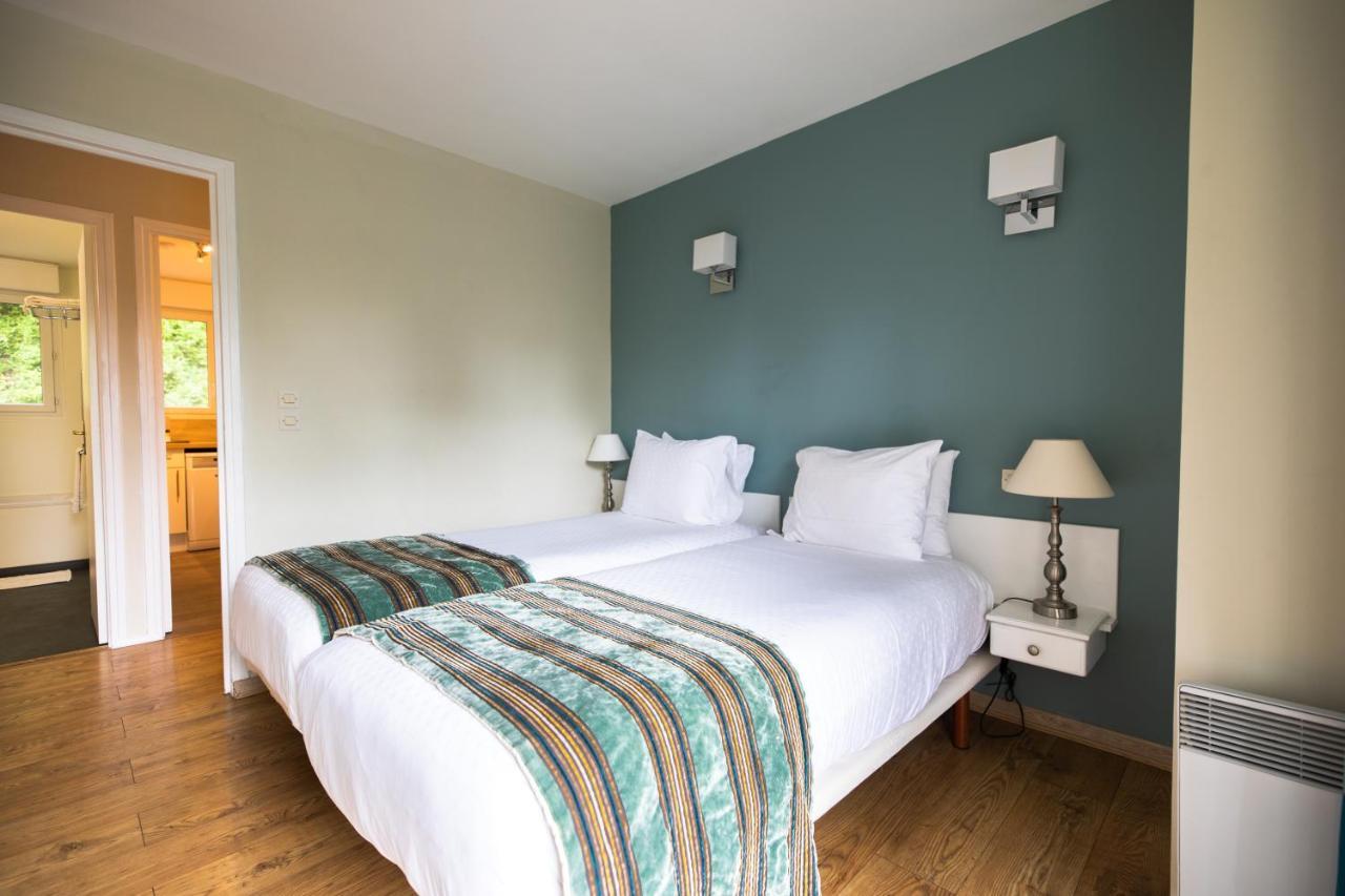 Club Wyndham Normandy Aparthotel Connelles Exterior foto